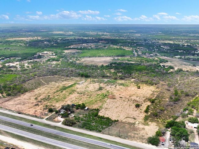 17171 Interstate 35 S, Home with 0 bedrooms, 0 bathrooms and null parking in Atascosa TX | Image 8