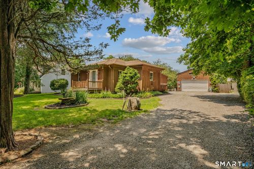 21 Goshen Rd, Waterford, CT, 06385-3704 | Card Image