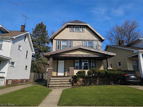 15301 Parkgrove Ave, Cleveland, OH, 44110-1307 | Card Image