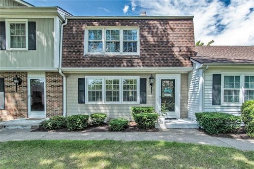 116 New Wickham Drive, Penfield, NY, 14526 | Card Image