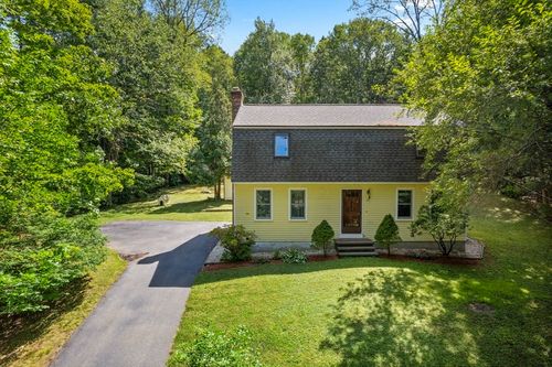 17 Providence Rd, Westford, MA, 01886-1935 | Card Image