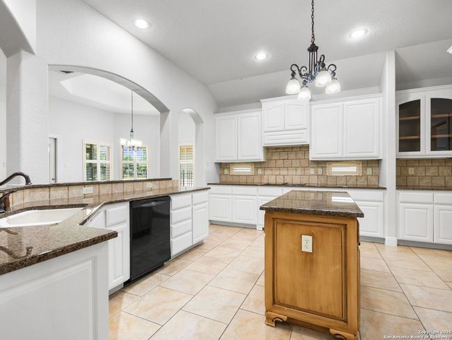 30031 Cibolo Trce, House other with 3 bedrooms, 3 bathrooms and null parking in Fair Oaks Ranch TX | Image 19