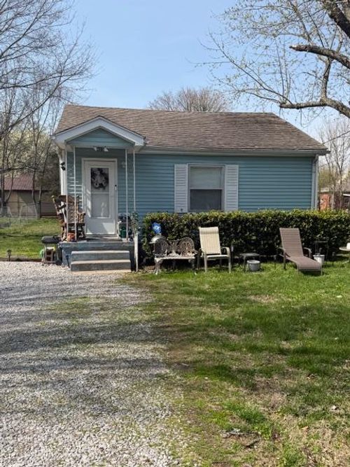 405 S Wooldridge Rd, Hopkinsville, KY, 42240-1675 | Card Image