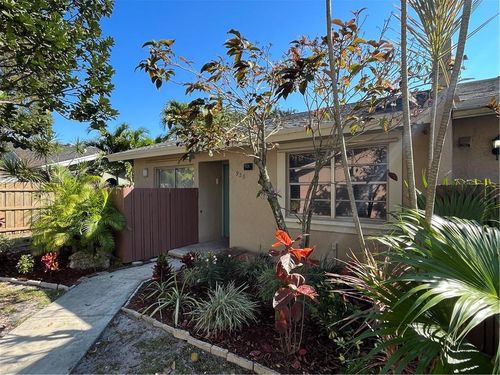 926 Banks Rd, Coconut Creek, FL, 33063-4618 | Card Image