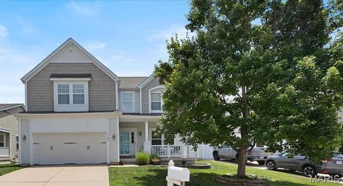 1744 Briarmanor Dr, Lake St Louis, MO, 63367-6447 | Card Image