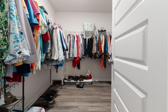 Massive Walk-in Closet for Her? Or Him? | Image 27