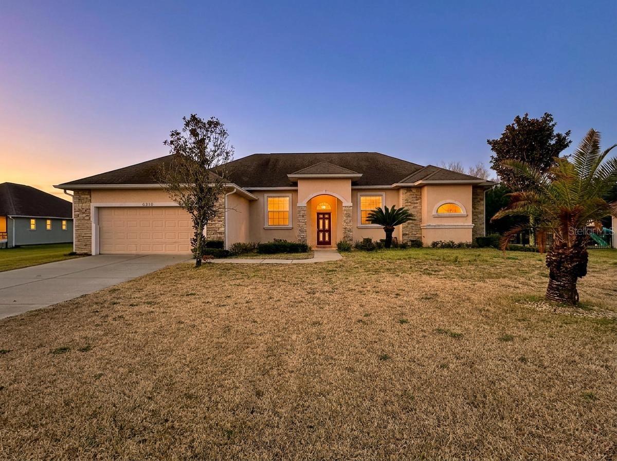 Residential in BELLEVIEW 2
