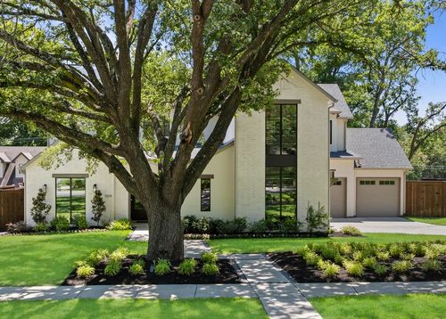 7019 Greentree Ln, Dallas, TX, 75214-1926 | Card Image