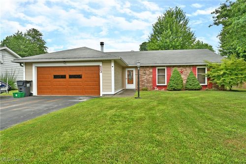 603 Wyndclift Cir, Youngstown, OH, 44515-4368 | Card Image