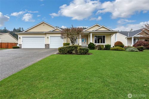 13708 143rd Ave E, Orting, WA, 98360-8495 | Card Image