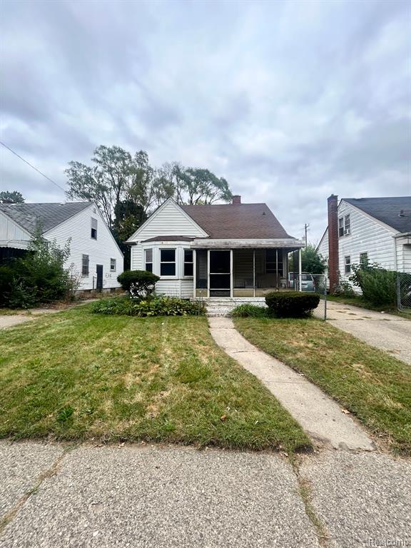 Huntington Rd, Detroit, MI 48219