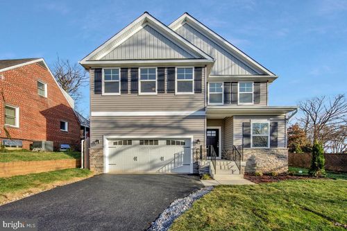 3105 Lake Ave, CHEVERLY, MD, 20785-1222 | Card Image