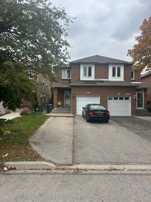 5550 Cosmic Cres, Mississauga, ON, L4Z3R9 | Card Image