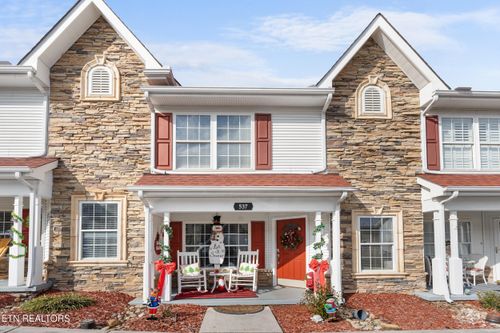 537 Orchard Valley Way, Pigeon Forge, TN, 37862-5437 | Card Image