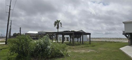 2404 Highway 1, Grand Isle, LA, 70358-9704 | Card Image