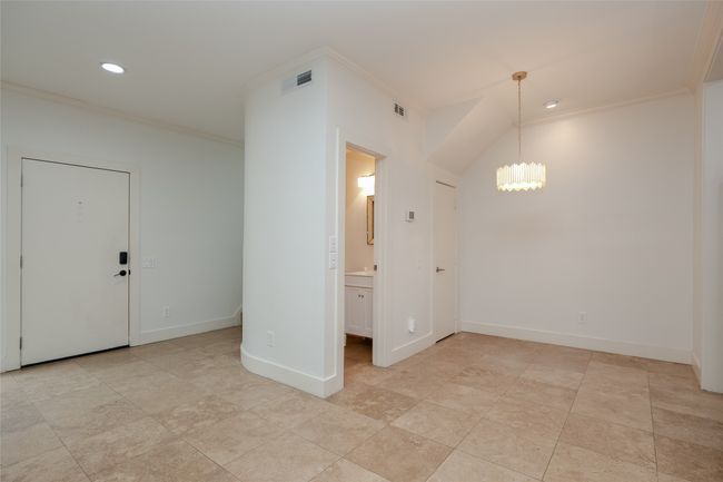 APT-111 - 4242 Travis St, Townhouse with 2 bedrooms, 3 bathrooms and null parking in Dallas TX | Image 26