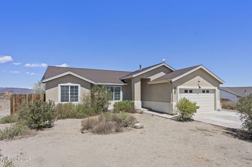 1470 W 9th St, Silver Springs, NV, 89429-6447 | Card Image