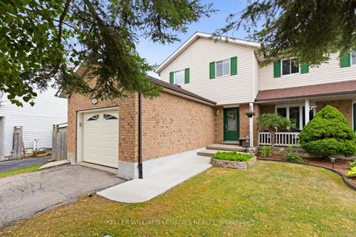 104 Dyer Crt, Cambridge, ON, N3C4B9 | Card Image