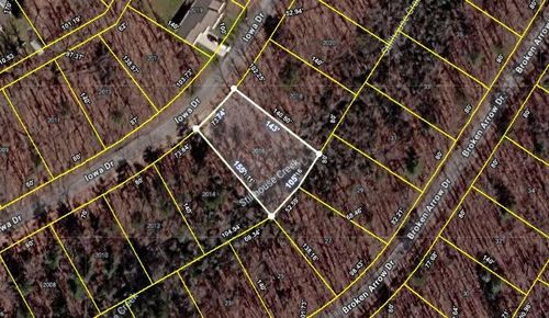 2016 Iowa Dr, Crossville, TN, 38572-8302 | Card Image