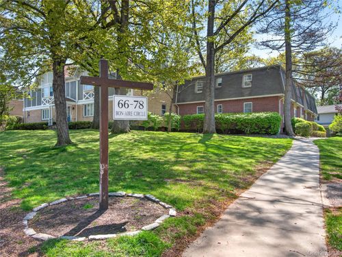 p11-68 Bon Aire Cir, Suffern, NY, 10901-7316 | Card Image