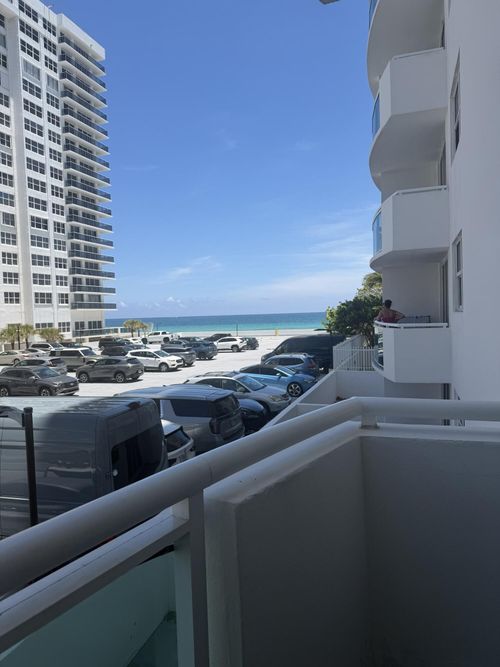 3001 S Ocean Dr, Hollywood, FL, 33019-2830 | Card Image