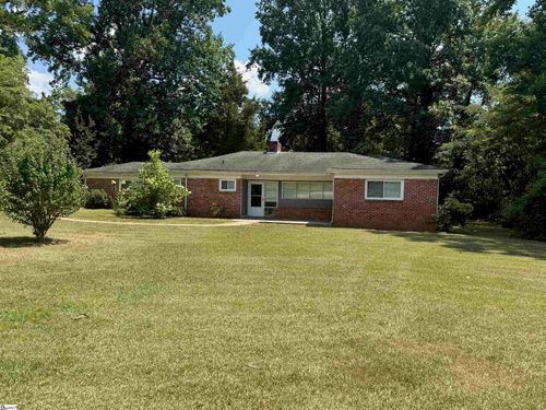 3329 Robin Hood Dr, Spartanburg, SC, 29302-4838 | Card Image