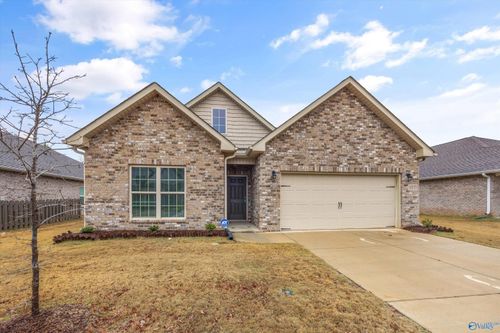 16515 Demi Dr, Athens, AL, 35613-6171 | Card Image