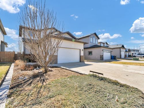 107 Vista Close Se, Medicine Hat, AB, T1B0C5 | Card Image