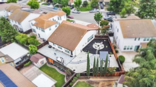 90 Bergamot Ct, Oakley, CA, 94561-2492 | Card Image