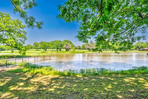 1276 County Road 260, Gainesville, TX, 76240-6370 | Card Image