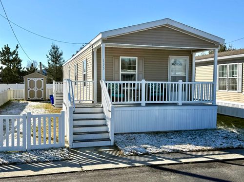 135 Maurice Blvd, Rio Grande, NJ, 08242-1228 | Card Image