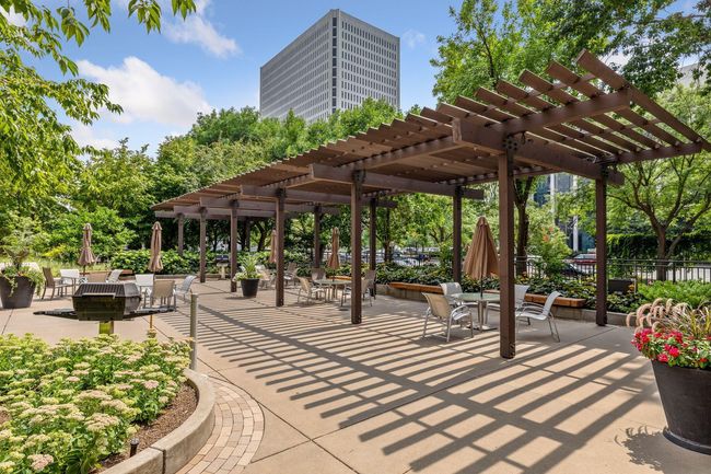 Shaded Areas for Dinning and Grilling | Image 39