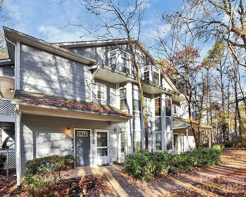5823 Green Forest Dr, Charlotte, NC, 28212-4592 | Card Image