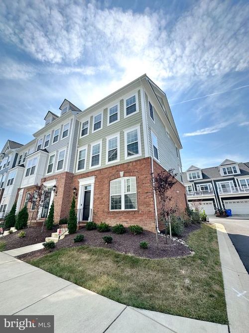 395 Buckeye Cir, LA PLATA, MD, 20646-4377 | Card Image