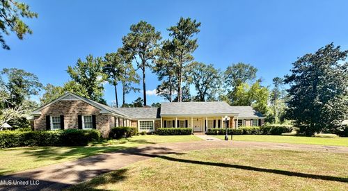 2700 Seminole Dr, McComb, MS, 39648-6004 | Card Image