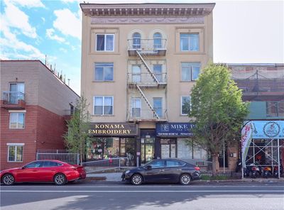 202 - 1826 Bath Avenue, Condo with 2 bedrooms, 1 bathrooms and null parking in Brooklyn NY | Image 1