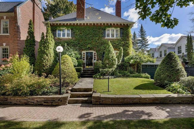 67 Chestnut Park Rd, House other with 5 bedrooms, 5 bathrooms and 4 parking in Toronto ON | Image 13