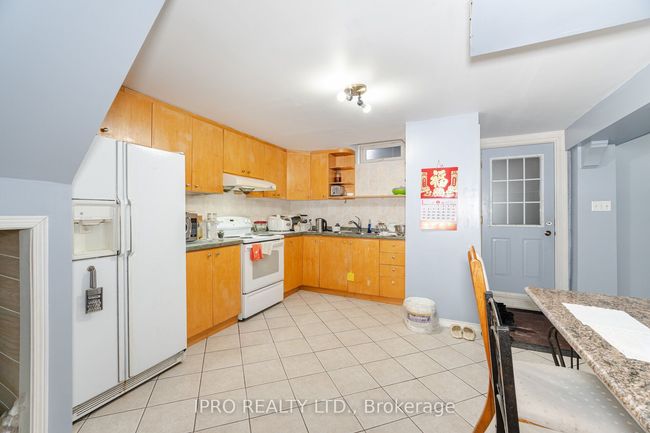19 Citronella Lane, House other with 6 bedrooms, 4 bathrooms and 4 parking in Brampton ON | Image 33