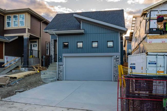 376 Precedence Hill, Home with 3 bedrooms, 2 bathrooms and 4 parking in Cochrane AB | Image 2