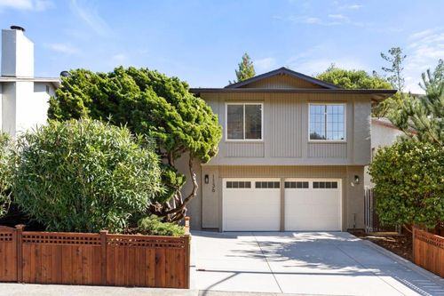 1136 Oddstad Blvd, Pacifica, CA, 94044-3849 | Card Image