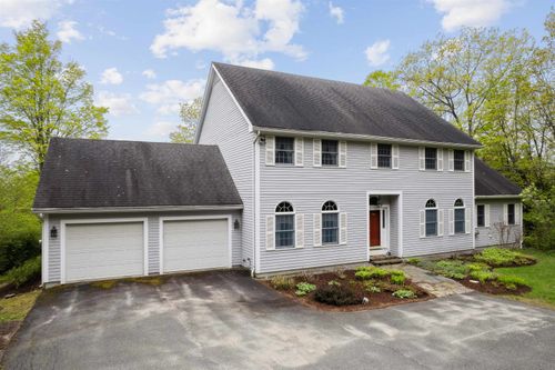126 Primrose Lane, Hartford, VT, 05047 | Card Image