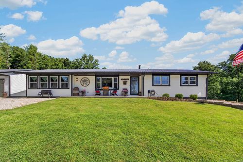 8616 S Gore Rd, Bloomington, IN, 47403-9408 | Card Image