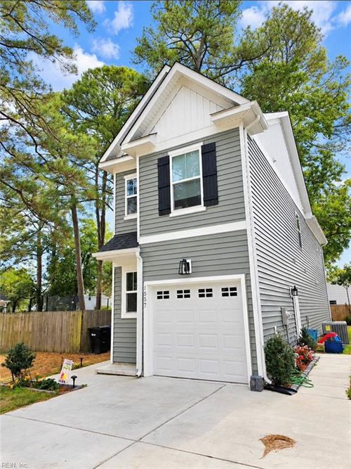 1557 Michigan Ave, Virginia Beach, VA, 23454-4703 | Card Image