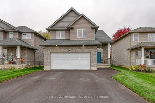 76 Pearl St, Tillsonburg, ON, N4G0A3 | Card Image