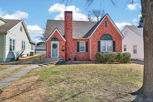 1524 Johnstone Ave, Bartlesville, OK, 74003-5716 | Card Image
