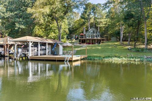 62 Moseley Drive, Ebony, VA, 23845 | Card Image