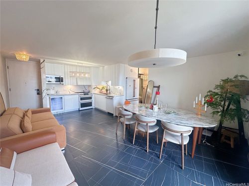 apt-3204-411 Hobron Ln, Honolulu, HI, 96815-1218 | Card Image