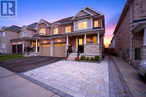 92 Snowling Dr, Ajax, ON, L1Z0G1 | Card Image