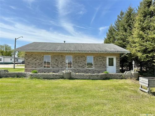 221 Highway Ave W, Debden, SK, S0J0S0 | Card Image