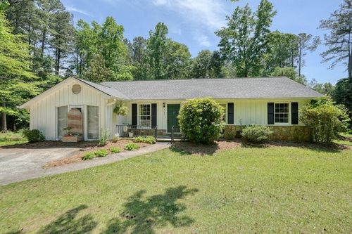367 Bradshaw Ln, Canton, GA, 30115-7947 | Card Image
